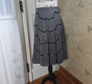 NWT Fendi Gray A-Line Skirt with Black Detailing